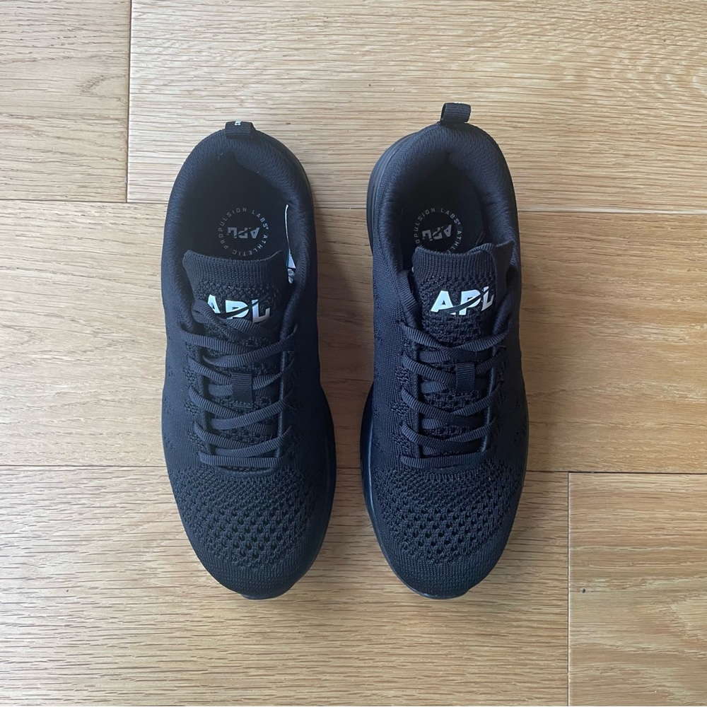 Apl Techloom Pro Black Womans Size 8.5 - image 2